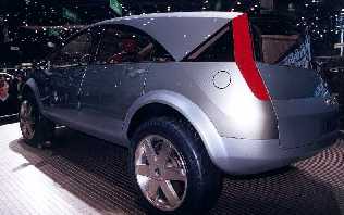 auto068.jpg (10527 octets)